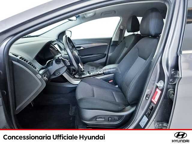 Hyundai i40 wagon 1.6 crdi business 136cv dct