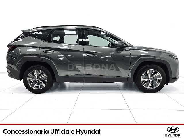 Hyundai TUCSON 1.6 hev xtech 2wd auto VERDE