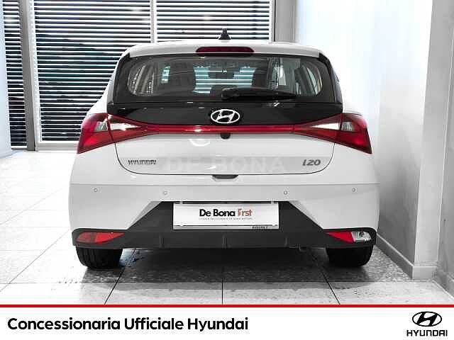 Hyundai i20 1.2 connectline gpl