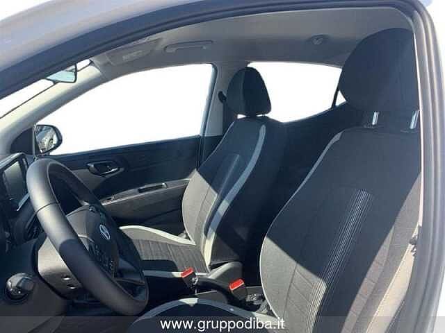 Hyundai i10 1.0 T-GDI MPI DOHC Petrol 5-speed M/T PE MY25 5P 1.0 MT CONNECTLINE