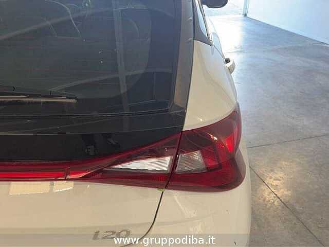 Hyundai i20 1.1 MPI MPI DOHC Pet PE MY25 1.2 MT CONNECTLINE
