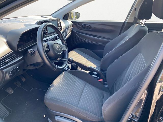 Hyundai i20 1.2 MPI MT Connectline