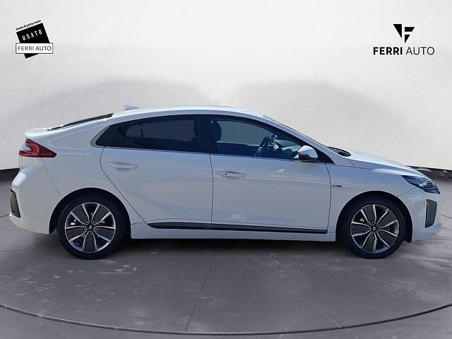 Hyundai IONIQ 1.6 Hybrid DCT Classic