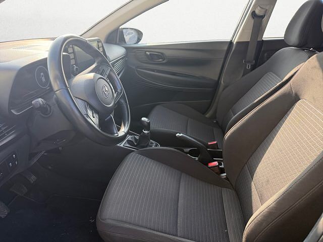 Hyundai i20 1.2 MPI MT Connectline