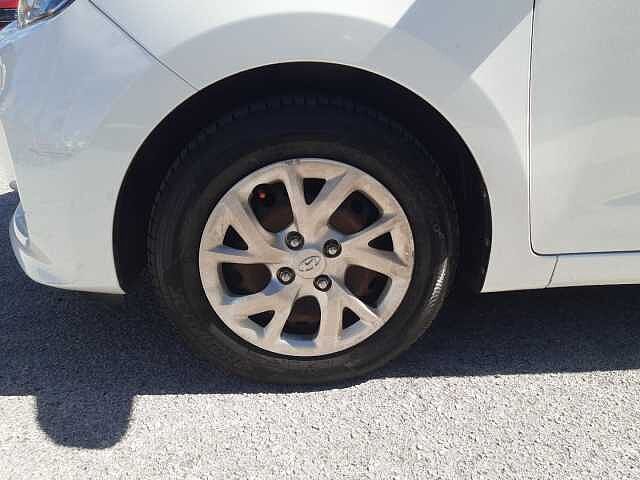 Hyundai i10 1.0 MPI Comfort A/T