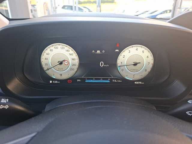 Hyundai i20 1.2 MPI MT Connectline