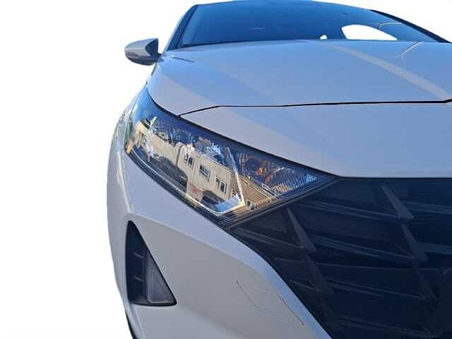 Hyundai i20 1.2 MPI MT Connectline