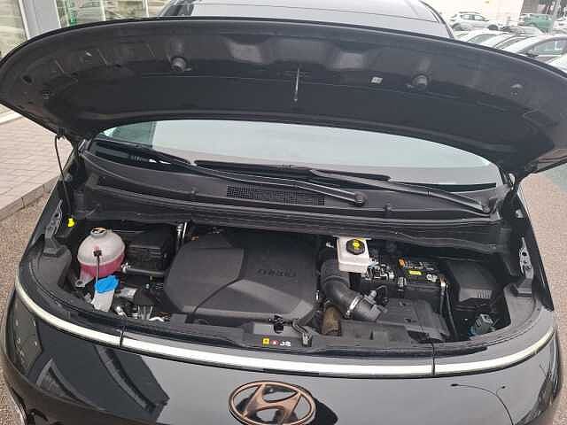 Hyundai STARIA 2.2 AT AWD 7 posti Luxury