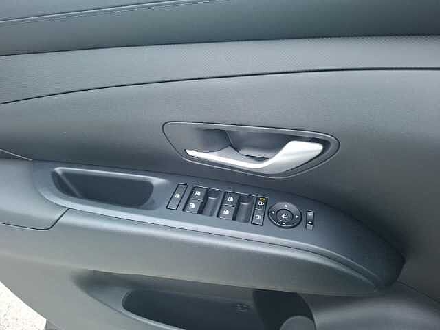 Hyundai TUCSON 1.6 HEV aut. Business