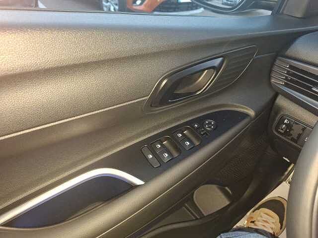 Hyundai BAYON 1.0 T-GDI 100cv Xline