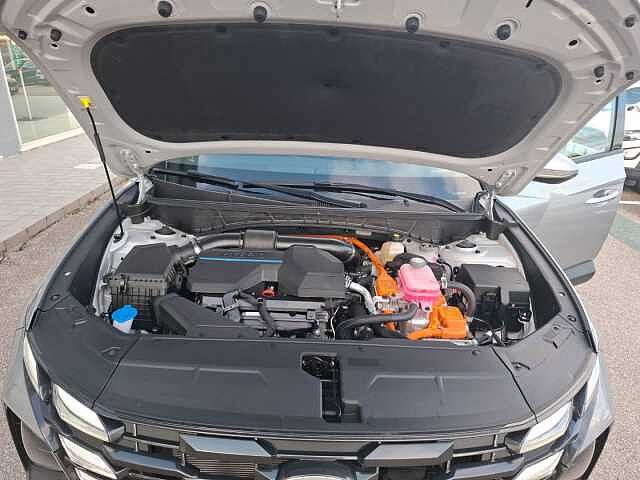 Hyundai TUCSON 1.6 HEV aut. Business