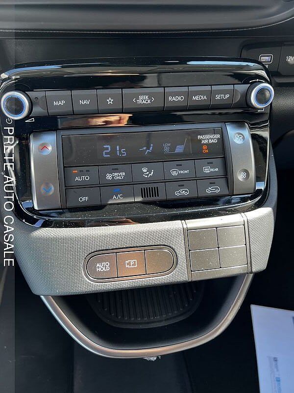 Hyundai  49 kWh xTech + Login Pack