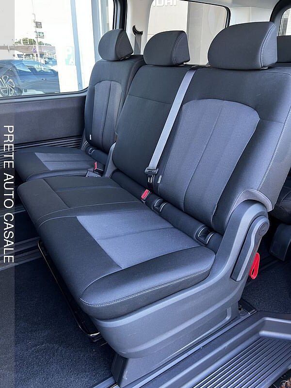 Hyundai STARIA 1.6 HEV AT 2WD 9 posti Wagon