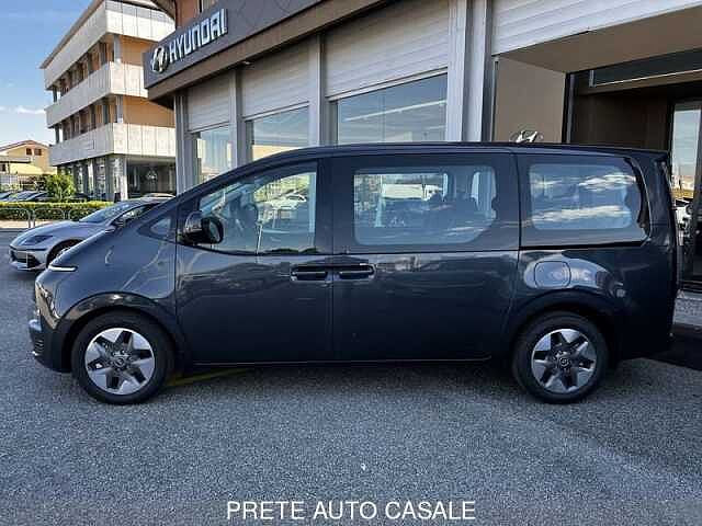 Hyundai STARIA 1.6 HEV AT 2WD 9 posti Wagon