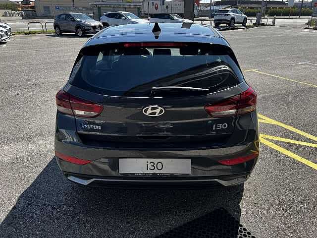 Hyundai i30 1.0 T-GDI DCT 48V 5 porte Business