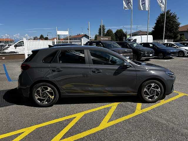 Hyundai i30 1.0 T-GDI DCT 48V 5 porte Business