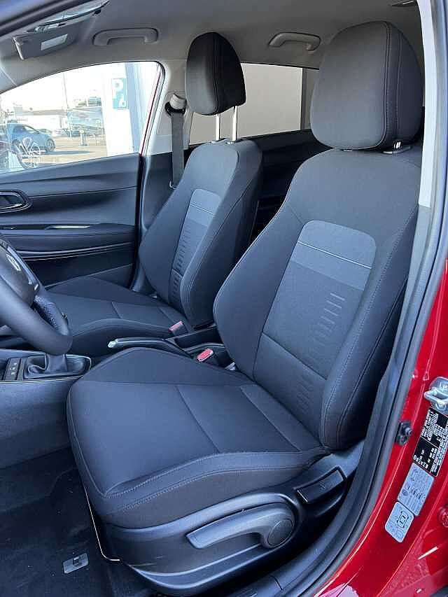 Hyundai BAYON 1.0 T-GDI Hybrid 48V iMT XClass + Safety & Tech pack