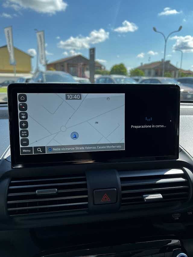 Hyundai INSTER 49 kWh xTech + Login Pack