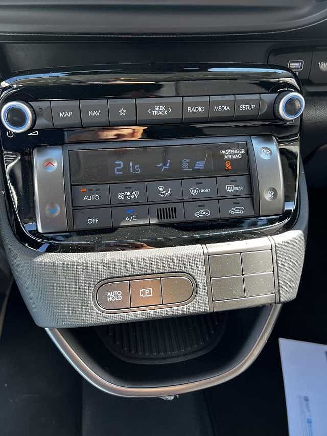 Hyundai INSTER 49 kWh xTech + Login Pack