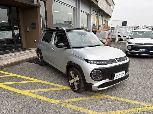 Hyundai INSTER 49 kWh Xclass + Tech pack + cerchi da 17