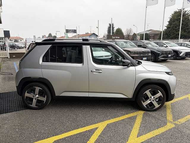Hyundai INSTER 49 kWh Xclass + Tech pack + cerchi da 17