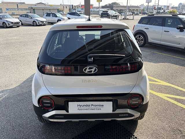 Hyundai INSTER BEV 49 kWh Xtech+Login Pack
