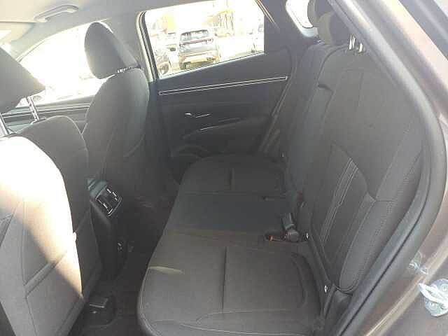 Hyundai TUCSON Hybrid 1.6 HEV 2WD AT XLine