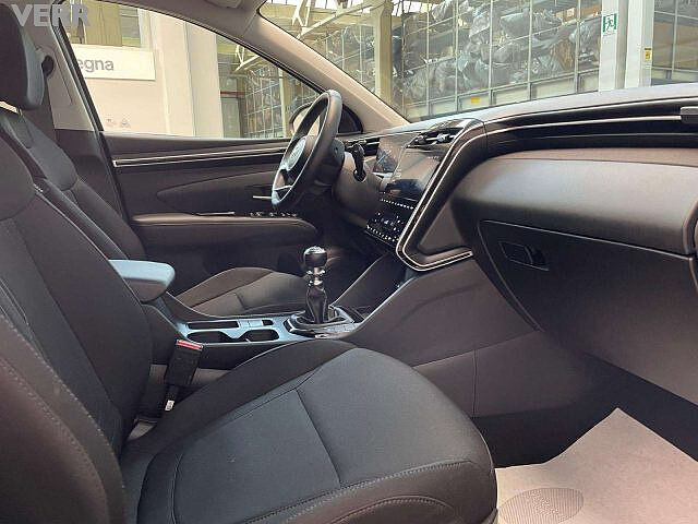 Hyundai TUCSON TUCSON 1.6 t-gdi 48V Xline 2wd imt / LED / 18'