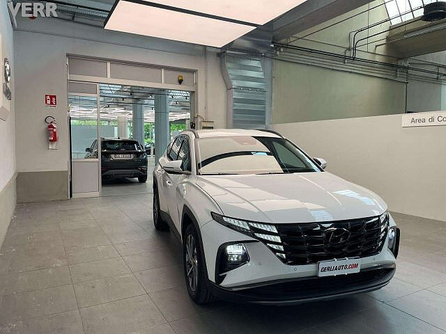 Hyundai TUCSON TUCSON 1.6 t-gdi 48V Xline 2wd imt / LED / 18'