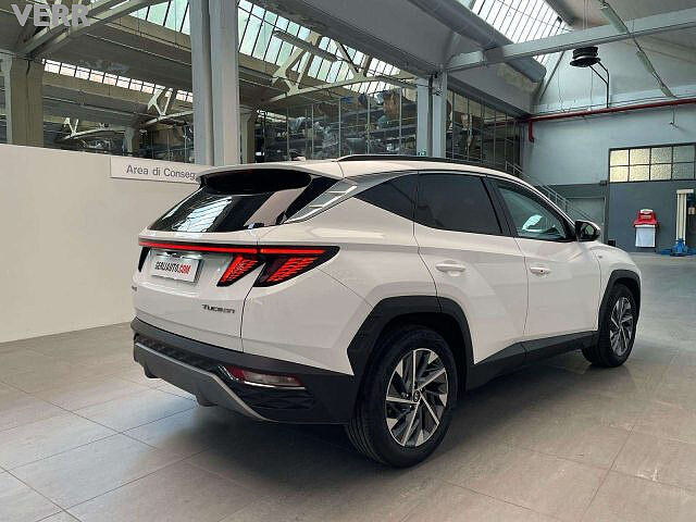 Hyundai TUCSON TUCSON 1.6 t-gdi 48V Xline 2wd imt / LED / 18'