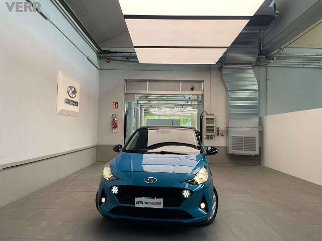 Hyundai i10 i10 1.0 mpi Tech Connect +Retrocamera+Tetto black