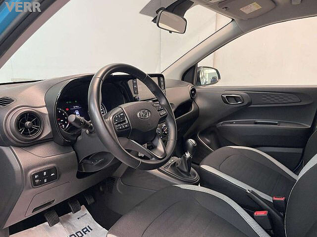 Hyundai i10 i10 1.0 mpi Tech Connect +Retrocamera+Tetto black