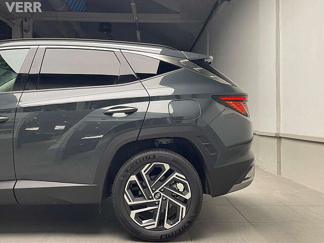 Hyundai TUCSON 1.6 hev Exellence 2wd auto- KM ZERO 11/2025