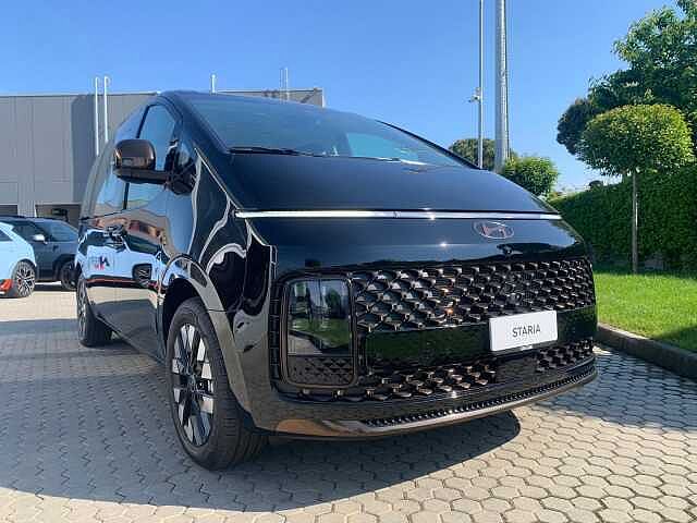 Hyundai STARIA 1.6 HEV AT 2WD 7 posti Luxury