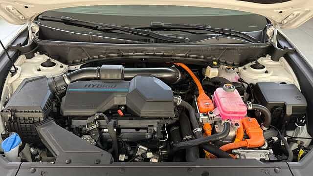 Hyundai TUCSON 1.6 HEV aut. XLine