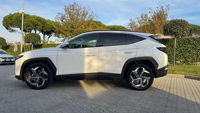 Hyundai TUCSON 1.6 HEV aut. XLine