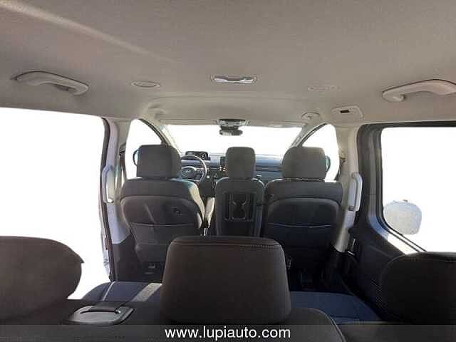 Hyundai STARIA 1.6 HEV AT 2WD 9 posti Wagon