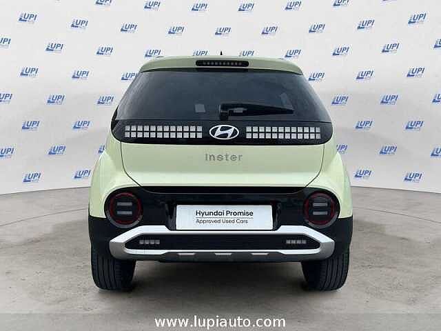 Hyundai INSTER 49kWh XClass