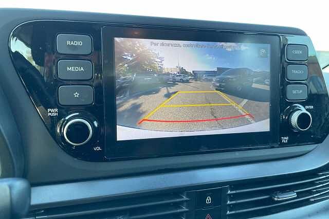 Hyundai i20 1.2 MPI MT Connectline