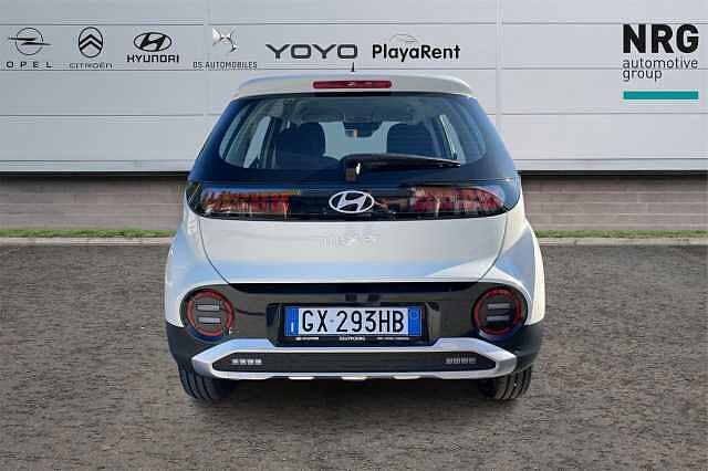 Hyundai INSTER 49 kWh XTech + Login Pack