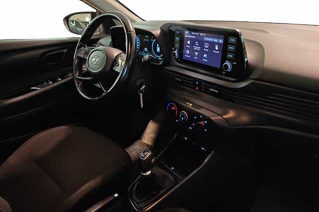 Hyundai i20 1.2 MPI MT Connectline