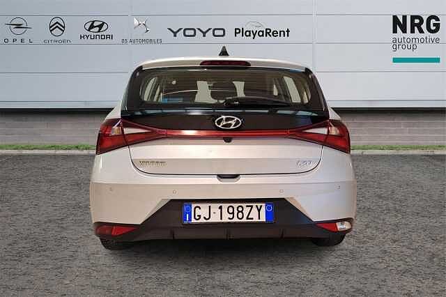 Hyundai i20 1.2 MPI MT Connectline