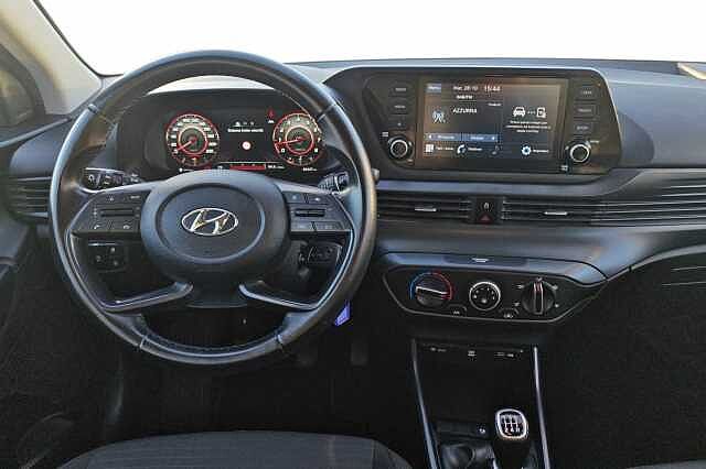 Hyundai i20 1.2 MPI MT Connectline
