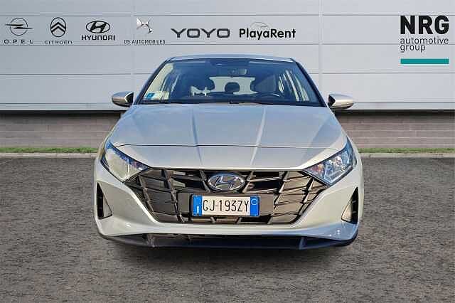 Hyundai i20 1.2 MPI MT Connectline