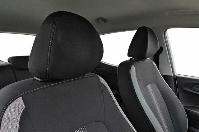 Hyundai i10 3&ordf; serie 1.0 MPI Connectline Bianco