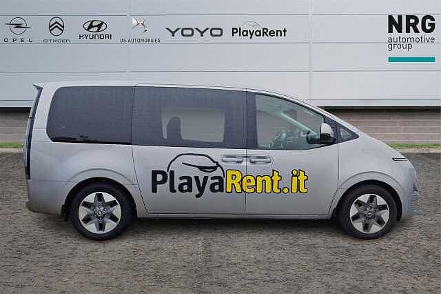 Hyundai STARIA 2.2 MT 2WD 9 posti Wagon