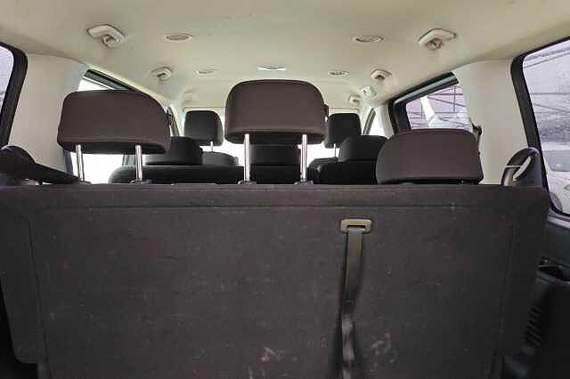 Hyundai STARIA 2.2 MT 2WD 9 posti Wagon