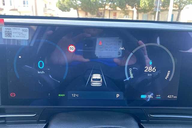 Hyundai KONA EV 64.8 KWh Exclusive