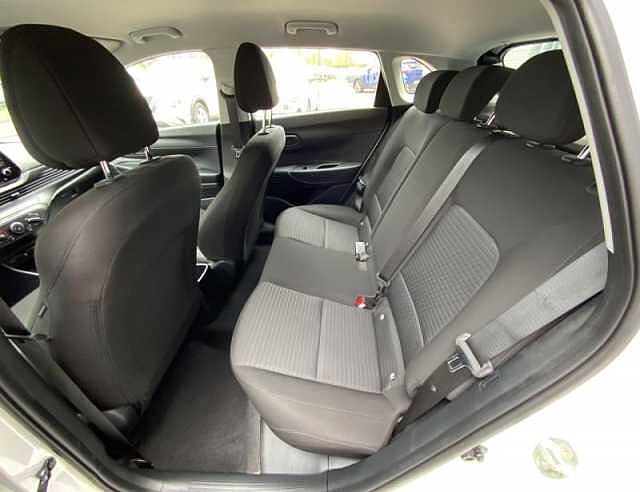 Hyundai i20 i20 1.2 MPI MT Connectline