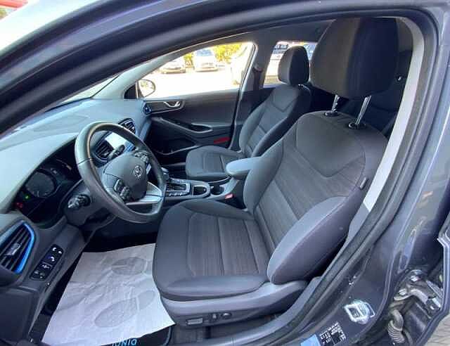 Hyundai IONIQ 1.6 Hybrid DCT Style
